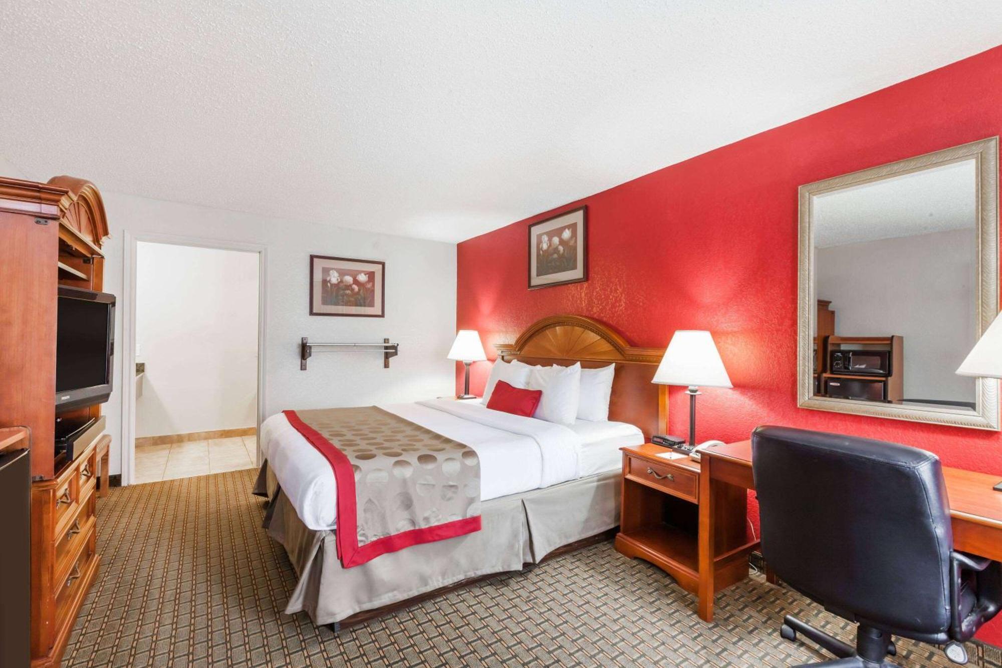Ramada By Wyndham New Iberia Hotel Luaran gambar